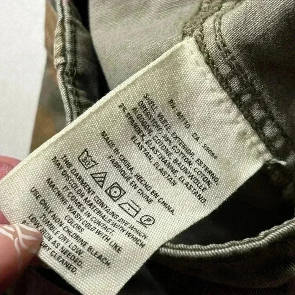 Womens size 27 Anthropologie slim camo cargo pants, #J378 - Picture 5 of 5